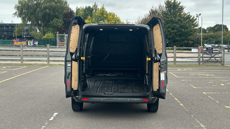 Ford Transit Custom 320 L2 Diesel Fwd 2.0 EcoBlue 130ps Low Roof Limited Van